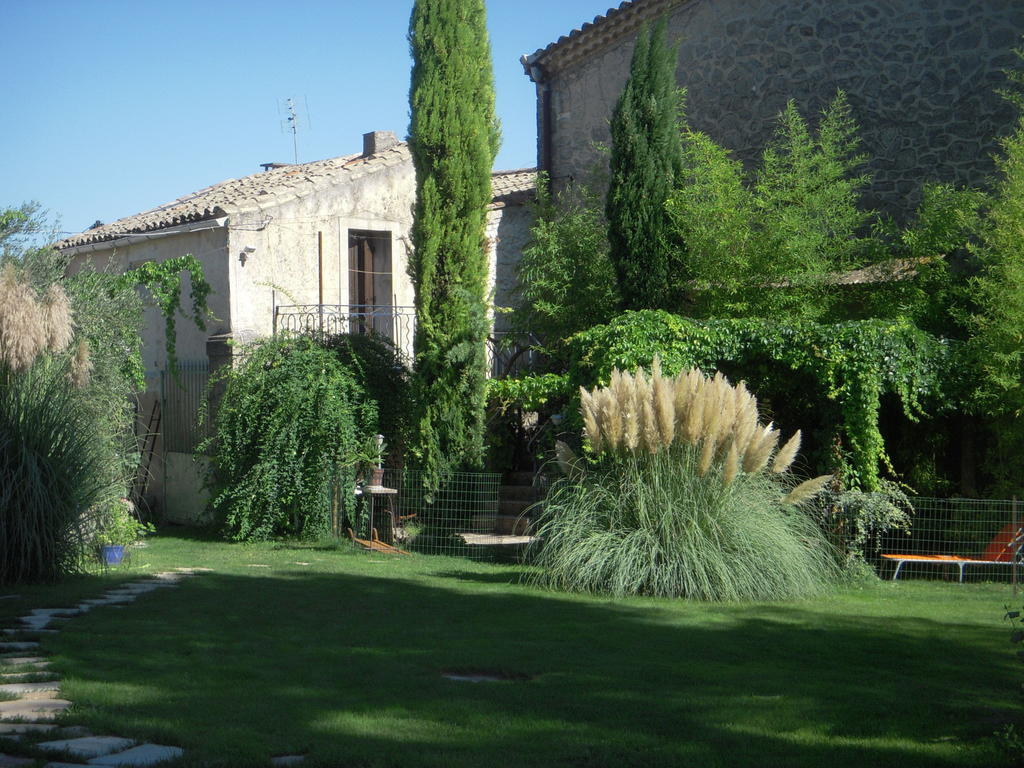 Gites du Mas Gibert à SAUSSINES entre Nimes et Montpellier Camera foto